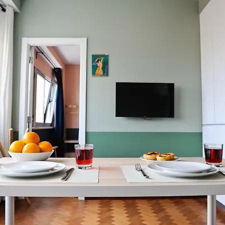 Expresso Martinis In By Misha's Place 4c Apartment *